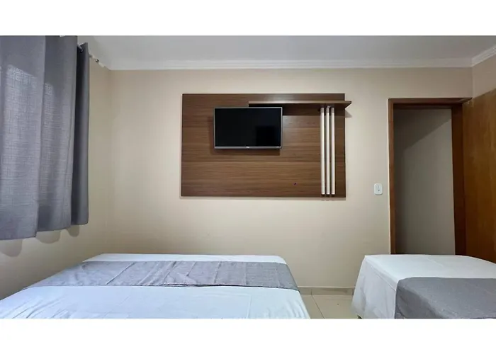 Flat Bueno Inn